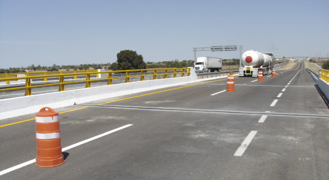 Juntas Autopista León – Salamanca – Guanajuato
